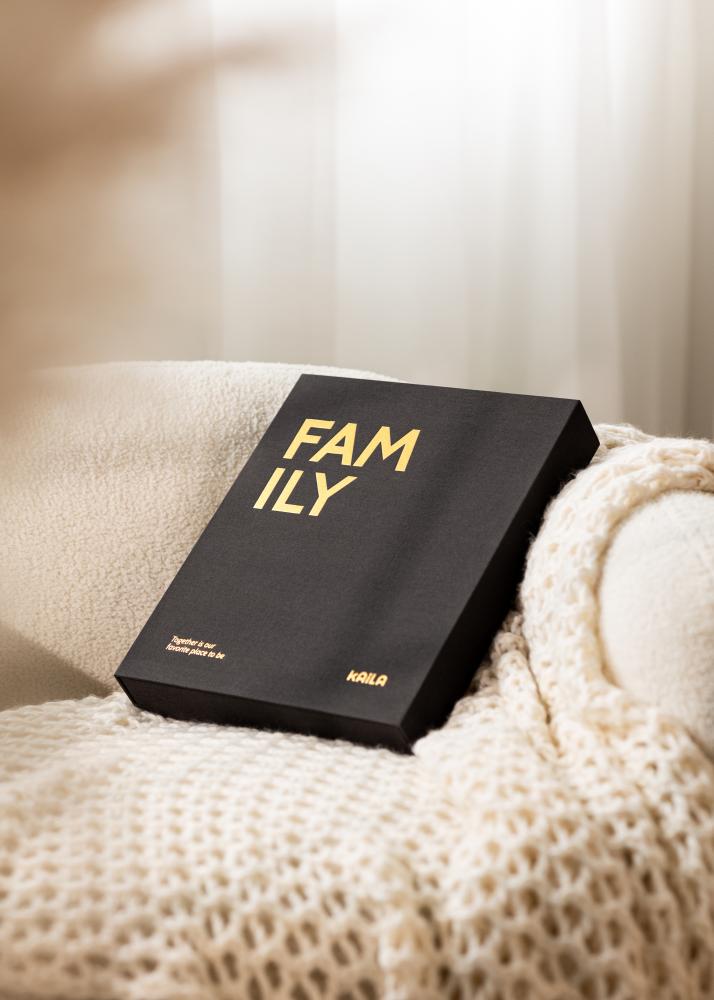 KAILA FAMILY Creme - Coffee Table Photo Album (60 Feketék Oldalak / 30 lap)