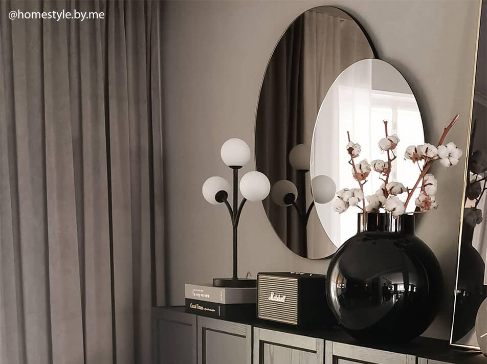 Spegel färgat glas - Stilren inredning - runda speglar i lager